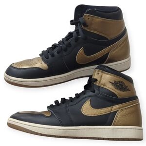 NIKE Air Jordan 1 Retro High OG Black Metallic Gold DZ5485 071  Size 10.5 Men's